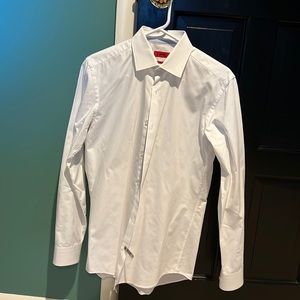 Hugo boss white men’s dress shirt (used)